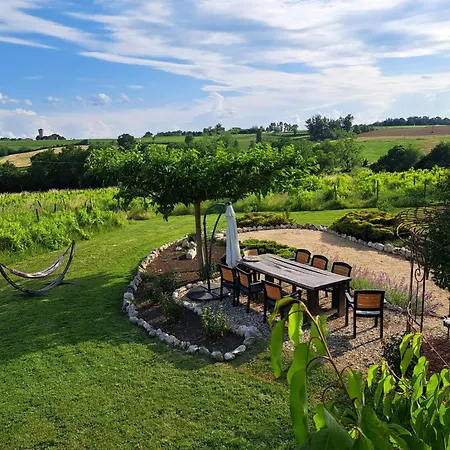 Maison Les Bardots Savignac-de-Duras